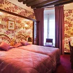 Hotel Fougere Paris