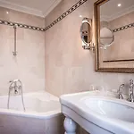 Fougere Hotel Paris
