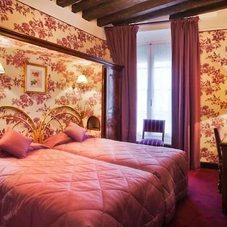Hotel Fougère Parigi
