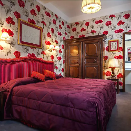 Fougère Hotel 4*